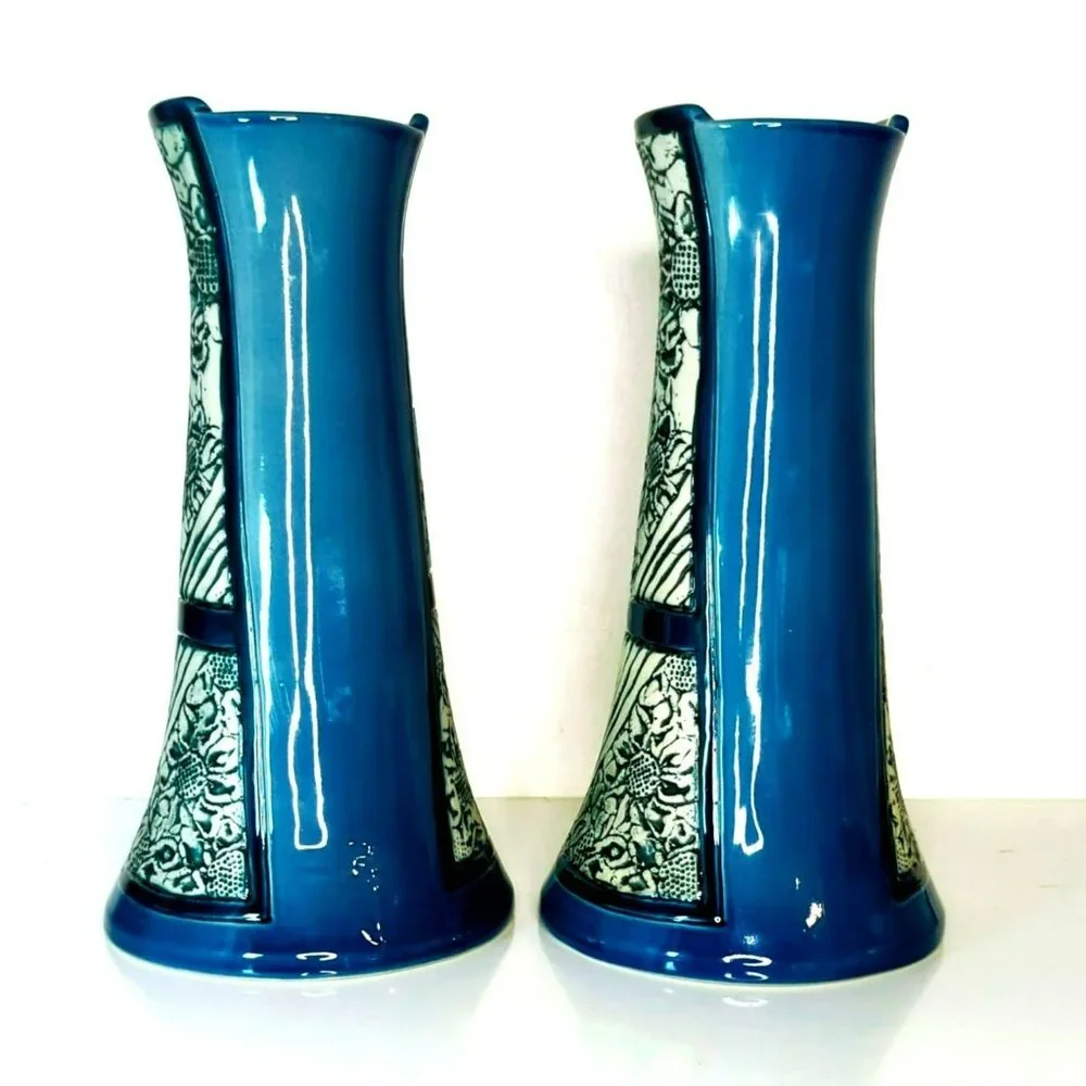 Malaysia Handicraft Tenmoku Pottery Vases Blue White Floral Design 11